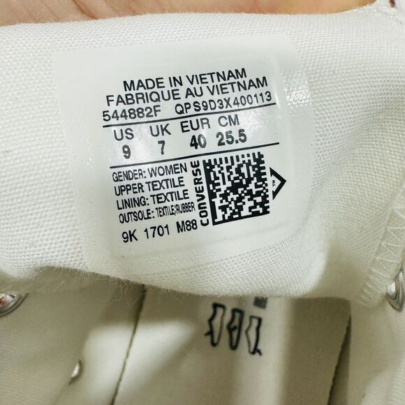 Converse Women US 9 Chuck Taylor All Star Hi Top Sneaker Gold silver Studs NWOB - Picture 10 of 10